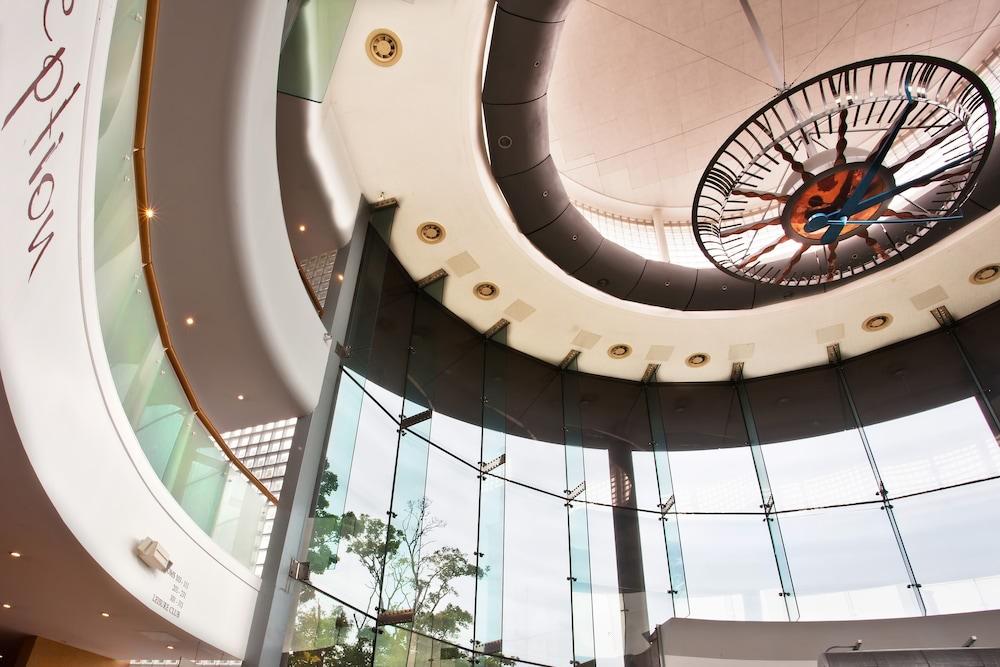 Britannia Daresbury Park Hotel & Spa Warrington Exterior foto