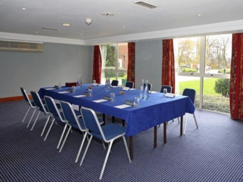 Britannia Daresbury Park Hotel & Spa Warrington Exterior foto